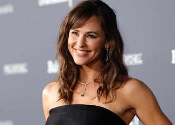 Jennifer Garner Reveals Her Skin Scare Secret For Wrinkles