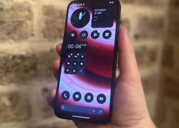 I tried a little-known cheap Android phone with a killer battery and a flashy surprise Samsung & iPhone can’t beat