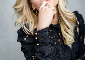 From Chart-Topping Singer to Bestselling Author, Stacey Jackson Tours UK with “Flipside Tour”