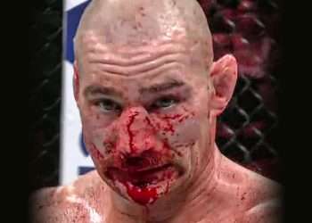 UFC star Sean Strickland left covered in blood from horror broken nose in brutal loss to Dricus Du Plessis in UFC 312
