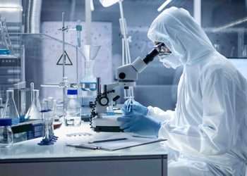 Pet Disease Rates Reduced by 40 percent Verified Effects of Age-Specific Formulas by UK-Based Loyal Hound