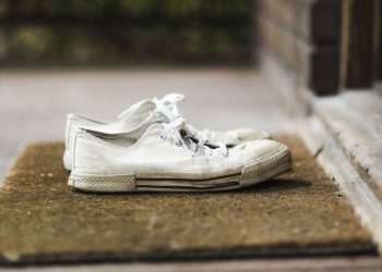 UK Households Urged to Stop Wearing Shoes Indoors | UK | News