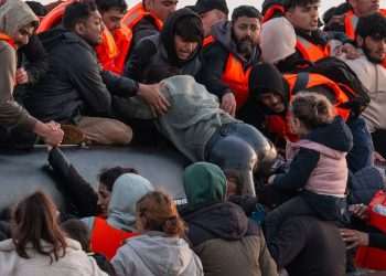 Channel Migrant Crossings Hit 2025 High as Over 1,000 Arrive in a Day | UK | News