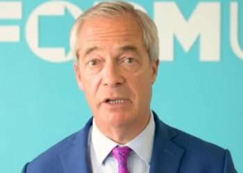 Nigel Farage Issues Hughe Warning to Keir Starmer over grooming gang probe | Politics | News