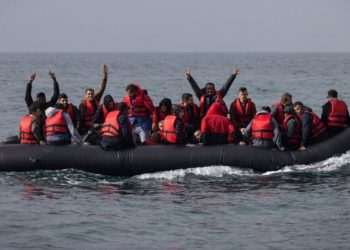 UK ‘taken for mugs’ over migration madness as criminals experienced echr | Politics | News