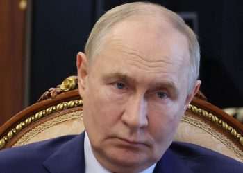 Russian Economy Meltdown as 200 Car DealersHips Go Bankrupt and sales plummmet 25% | World | News