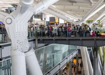 UK Airports Outage Latest as New Light Shed on 'Technical Issue' That Grounded 150 Flights | UK | News