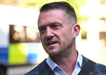 Tommy Robinson Arrested Over Alleged Assault at London Train Station | UK | News