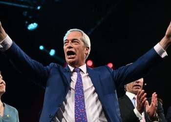 'No more' defections to reform as Nigel farage slammed as 'Labor Plus' | Politics | News