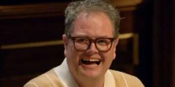 Alan Carr’s ‘genius’ Celebrity Traitors game plan revealed