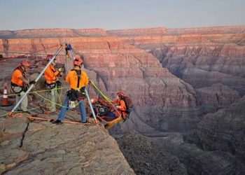 Grand Canyon tragedy as man, 65, plunges 134ft to death | World | News