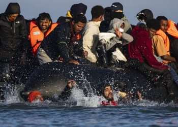 Keir Starmer 'sending British people to the back of the queue' | Politics | News