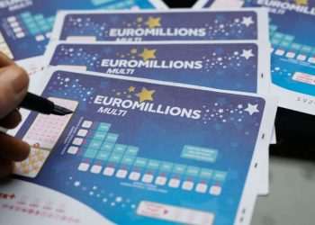 EuroMillions winning numbers LIVE: Full lottery results with Thunderball on December 2 | UK | News