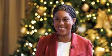 Rachel Reeves blasted for 'killing' pubs, hotels and high streets Politics | News